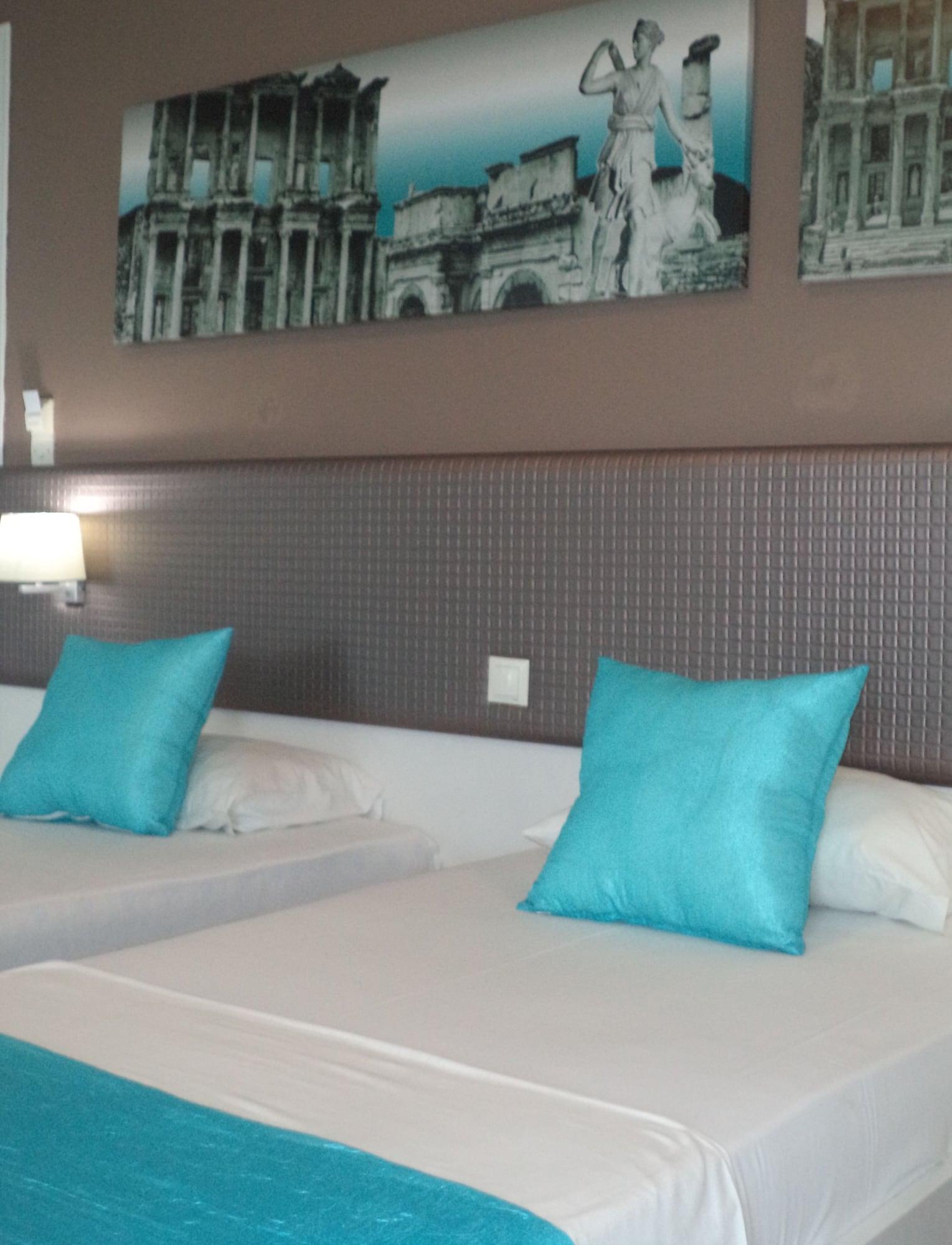Blue Nest Hotel Тігакі Екстер'єр фото