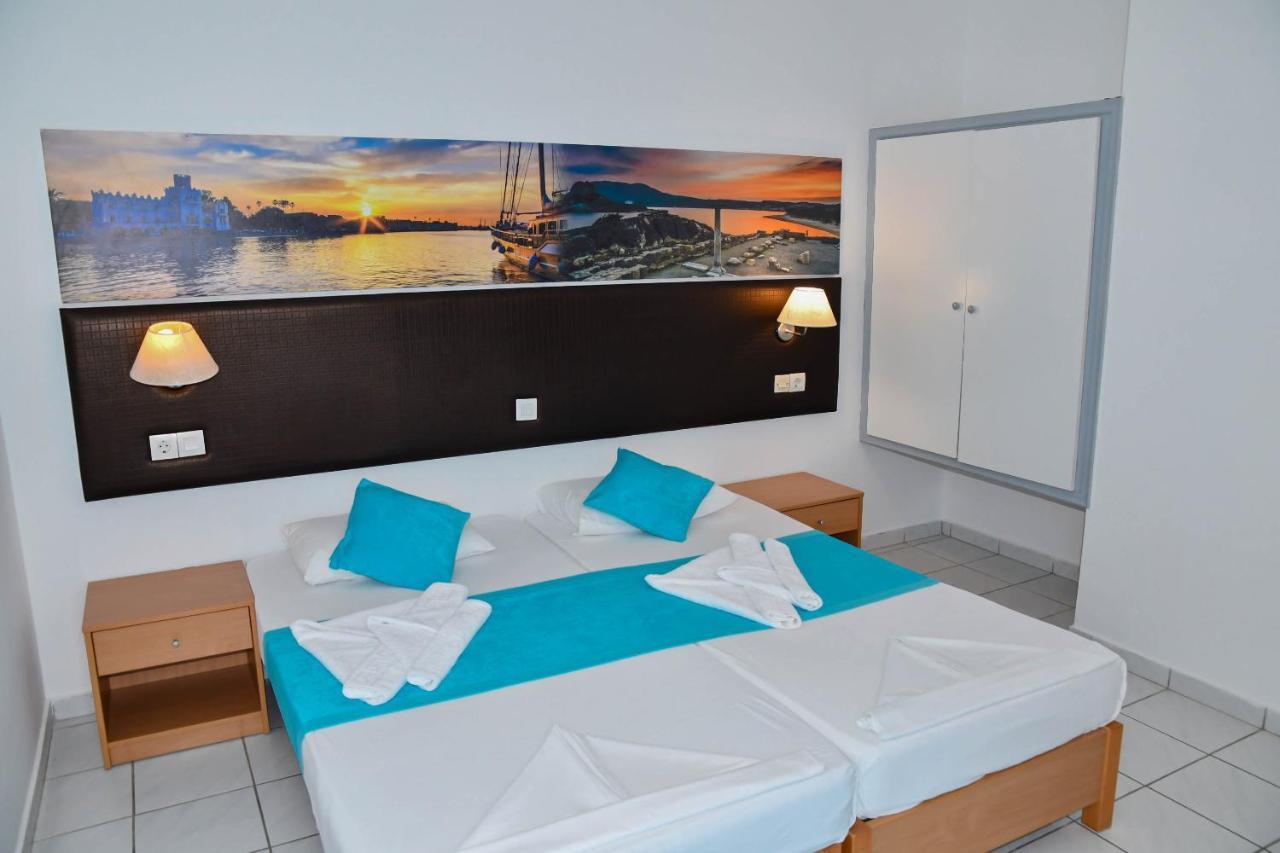 Blue Nest Hotel Тігакі Екстер'єр фото