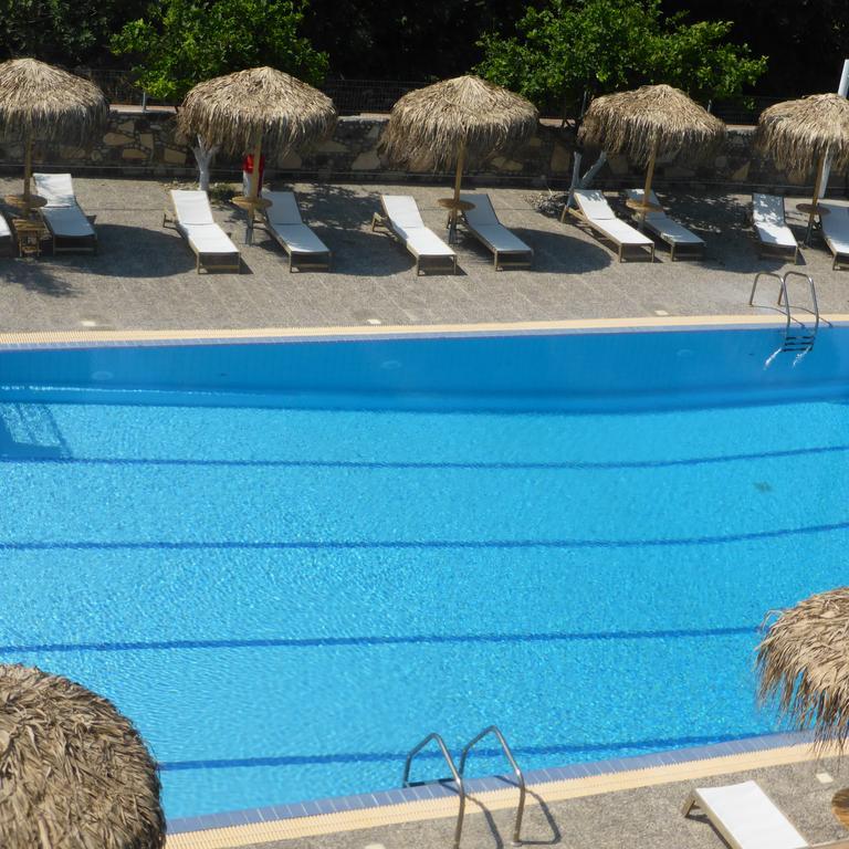 Blue Nest Hotel Тігакі Екстер'єр фото